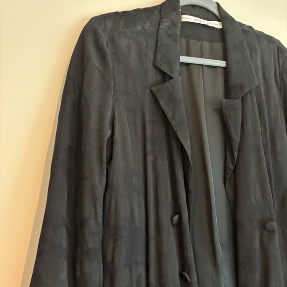& Other Stories Black Textured Long Blazer - Picture 3 of 9